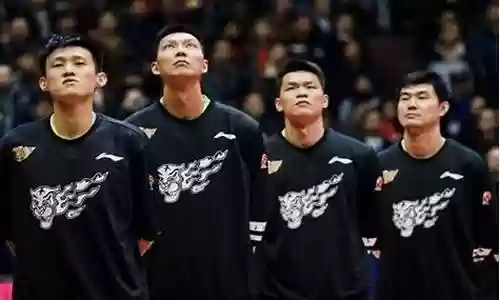 山东宏远总决赛阵容插图