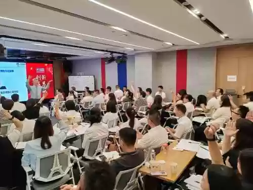 超强阵容讲座插图