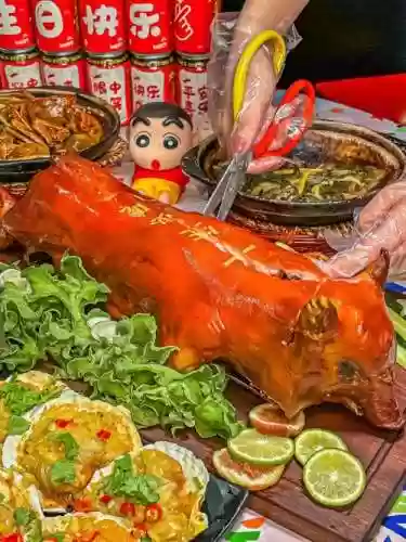 烤猪阵容插图1