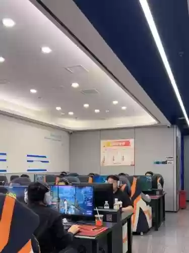 电竞装备大学插图1