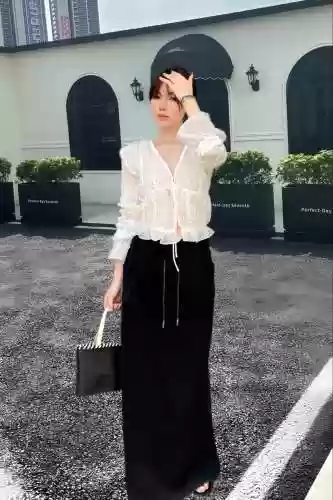 蕾丝阵容搭配插图