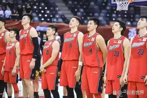 中锋最强壮的阵容搭配，中锋强硬打法插图1